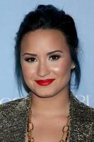 los angeles, 4. nov - demi lovato bei der 2013 x factor top 12 party im sls hotel am 4. november 2013 in beverly hills, ca foto