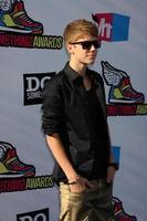 los angeles, 14. august - justin bieber kommt am 14. august 2011 in los angeles, ca. 14. august 2011 zu den vh1 do something awards 2011 im hollywood palladium foto