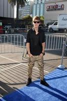 los angeles, 14. august - justin bieber kommt am 14. august 2011 in los angeles, ca. 14. august 2011 zu den vh1 do something awards 2011 im hollywood palladium foto