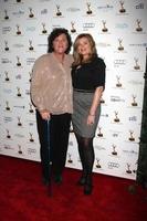 los angeles, 20. september - dot marie jones, bridgett casteen beim nominierten empfang der emmys performers im pacific design center am 20. september 2013 in west hollywood, ca foto