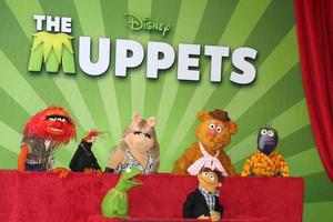 los angeles, 20. märz - muppets auf dem hollywood walk of fame star zeremonie für die muppets im el capitan theater am 20. märz 2012 in los angeles, ca foto