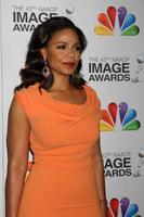 los angeles, 17. feb - sanaa lathan kommt zu den 43. naacp image awards im shrine auditorium am 17. februar 2012 in los angeles, ca foto