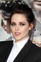 los angeles, 29. mai - kristen stewart kommt am 29. mai 2012 in westwood, ca foto