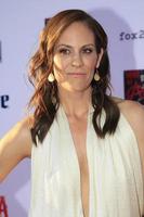 los angeles - 6. september - annabeth gish bei der sons of anarchy premiere screening im tcl chinese theater am 6. september 2014 in los angeles, ca foto