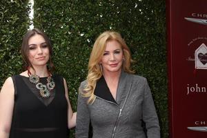 los angeles, 13. april - sophie simmons, shannon tweed beim john varvatos 11. jährlichen stuart house-benefit in der john varvatos boutique am 13. april 2014 in west hollywood, ca foto