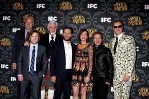 los angeles, 7. jan - tim robbins, haley joel osment, steve tom, tobey maguire, kristen wiig, david spade, will ferrell bei der ifc s die beute von babylon vorführung bei der directors guild of america am 7. januar 2014 in los angeles, ca foto