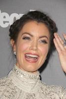 los angeles, 26. september - bellamy young bei der tgit 2015-premiere auf dem roten teppich im gracias madre am 26. september 2015 in los angeles, ca foto