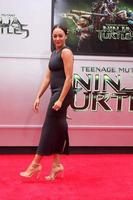 Los Angeles, 3. August – Tia Mowry bei der Teenage Mutant Ninja Turtles-Premiere im Village Theatre am 3. August 2014 in Westwood, ca foto