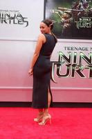 Los Angeles, 3. August – Tia Mowry bei der Teenage Mutant Ninja Turtles-Premiere im Village Theatre am 3. August 2014 in Westwood, ca foto