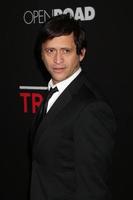 los angeles, feb 16 - clifton collins jr bei der triple 9 premiere in den regal 14 theatern am 16. februar 2016 in los angeles, ca foto