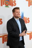 Los Angeles, 23. Oktober - James Corden bei der Trolls-Premiere im Village Theatre am 23. Oktober 2016 in Westwood, ca foto