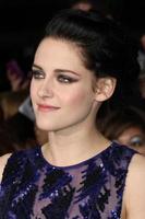 los angeles, 14. nov - kristen stewart kommt in der dämmerung an - brechende morgendämmerung teil 1 weltpremiere im nokia theater at la live am 14. november 2011 in los angeles, ca foto