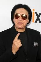 los angeles, 3. mai - gene simmons bei der under the gun-premiere im samuel goldwyn theater am 3. mai 2016 in beverly hills, ca foto