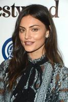 vlos angeles, 9. jan - phoebe tonkin bei der neunten jährlichen himmlischen gala der art of elysium in den 3labs am 9. januar 2016 in culver city, ca foto