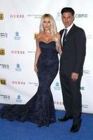 los angeles, 29. september - aubrey o day, pauly d, paul delvecchio, dj pauly d bei der autism speaks la vie en blue fashion gala im warner brothers studio am 29. september 2016 in burbank, ca foto