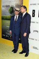 los angeles, 24. oktober - fisher stevens, leo dicaprio bei der vorführung der national geographic channel s vor der überschwemmung im bing theater am lacma am 24. oktober 2016 in los angeles, ca foto