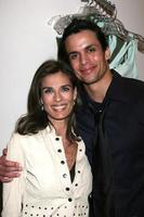 Kristian Alfonso und Matt Cedeno Körpersprache Sportswear Boutique Eröffnung 14700 Ventura Blvd Sherman Oaks, ca. 91403 22. Oktober 1994 ©2008 Kathy Hutchins Hutchins Foto