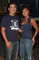 Mario Lopez und Ashanti im Boys and Girls Club von Los Angeles, ca. am 28. August 2009 ©2009 Kathy Hutchins Hutchins Foto