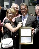 melodie thomas scott und eric braeden eric braeden erhält einen stern auf dem hollywood walk of fame los angeles, ca. 20. juli 2007 ©2007 kathy hutchins hutchins photo foto