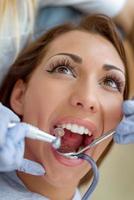 Ansicht der Zahnarztbehandlung foto