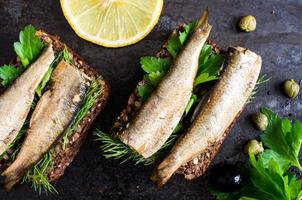 Sandwich mit Sardinen foto