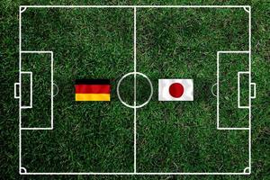 fußballpokalwettbewerb zwischen der deutschen und der japanischen nationalmannschaft. foto