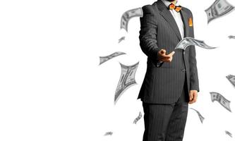 Geschäftsmann in einem Anzug wirft viel Geld isoliert auf weißem Hintergrund foto