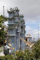 Linh-ung-pagode in den ba-na-hügeln foto