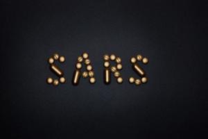 Sars-Wort auf schwarzem Hintergrund foto