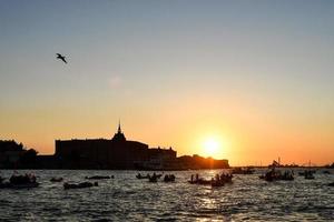 Sonnenuntergang in Istanbul foto