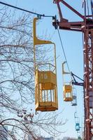 Alte Seilbahn in Dnepropetrowsk. Seilbahnausrüstung und -mechanismen. foto