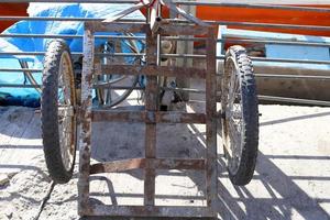 Trolley-Anhänger für den Transport von Waren. foto