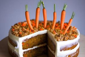 frischer Karottenkuchen foto