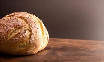 Ofen - traditionelles frisches heißes gekochtes Brot. Brot aus nächster Nähe schießen. foto