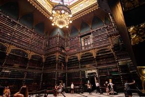 rio de janeiro, rj, brasilien, 2022 - königliches portugiesisches lesekabinett, öffentliche bibliothek, eröffnet 1887 im centro-bezirk. Es ist die größte Sammlung portugiesischer Literatur außerhalb Portugals foto