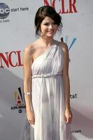 Selena Gomez kommt am 17. August 2008 zu den Alma Awards in Pasadena, Kalifornien foto