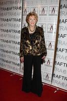 Jeanne Cooper kommt am 9. März 2009 zu den Aftra Media and Entertainment Excellence Awards Amees im Biltmore Hotel in Los Angeles, Kalifornien foto