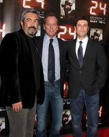 john cassar, kiefer sutherland und carlos bernard treffen am 12. mai 2009 im wadworth theater in westwood, ca, zum 24. saisonfinale ein, das die dvd-veröffentlichung der 8. und 7. staffel zeigt foto