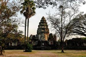 alter buddhistischer tempel in ostasien foto