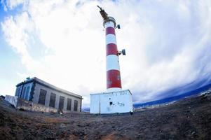 Blick auf einen Leuchtturm foto