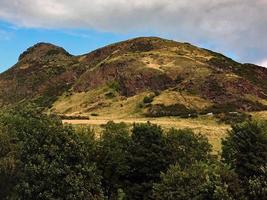 ein blick auf arthurs seat in edinburgh foto