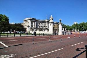 London im Vereinigten Königreich. ein Blick auf den Buckingham Palace im Jahr 2022 foto