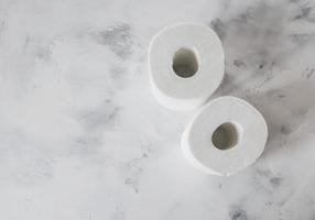 Satz Toilettenpapier foto
