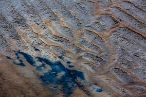 Muster im Strandsand foto