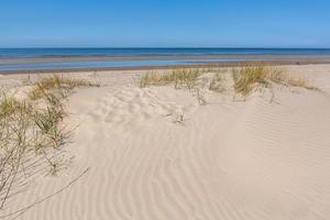 Muster im Strandsand foto