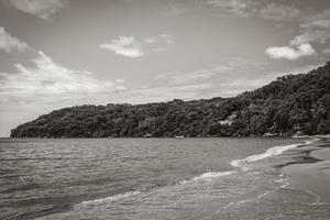 große tropische insel ilha grande praia de palmas strand brasilien. foto