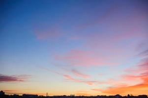 schöner romantischer sonnenuntergang foto