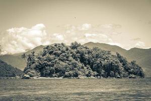 die große tropische insel ilha grande, angra dos reis brasilien. foto