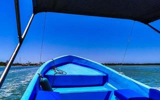 Bootsfahrt Schnellbootfähre von Chiquila nach Holbox Mexiko. foto