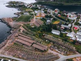 die stadt reine auf den lofoten in norwegen foto